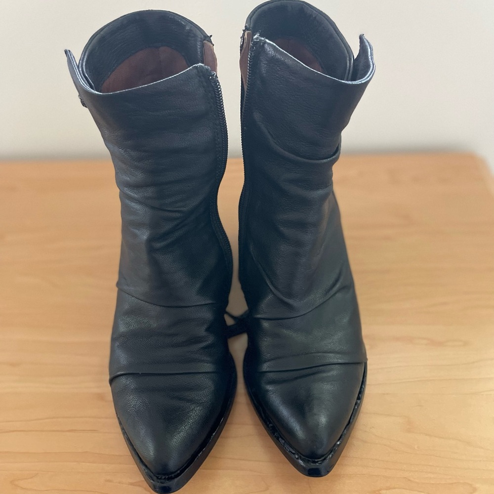 Ankle Boot size 38 MJUS Brand